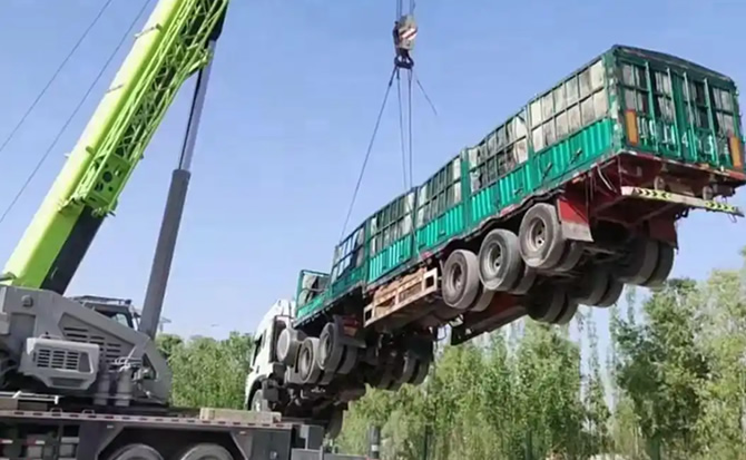 阿尔山道路脱困救援案例